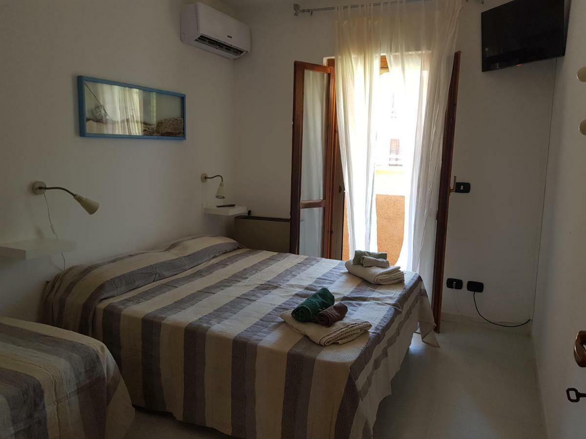 Casa Vacanze Valentina Порто Конте Екстериор снимка